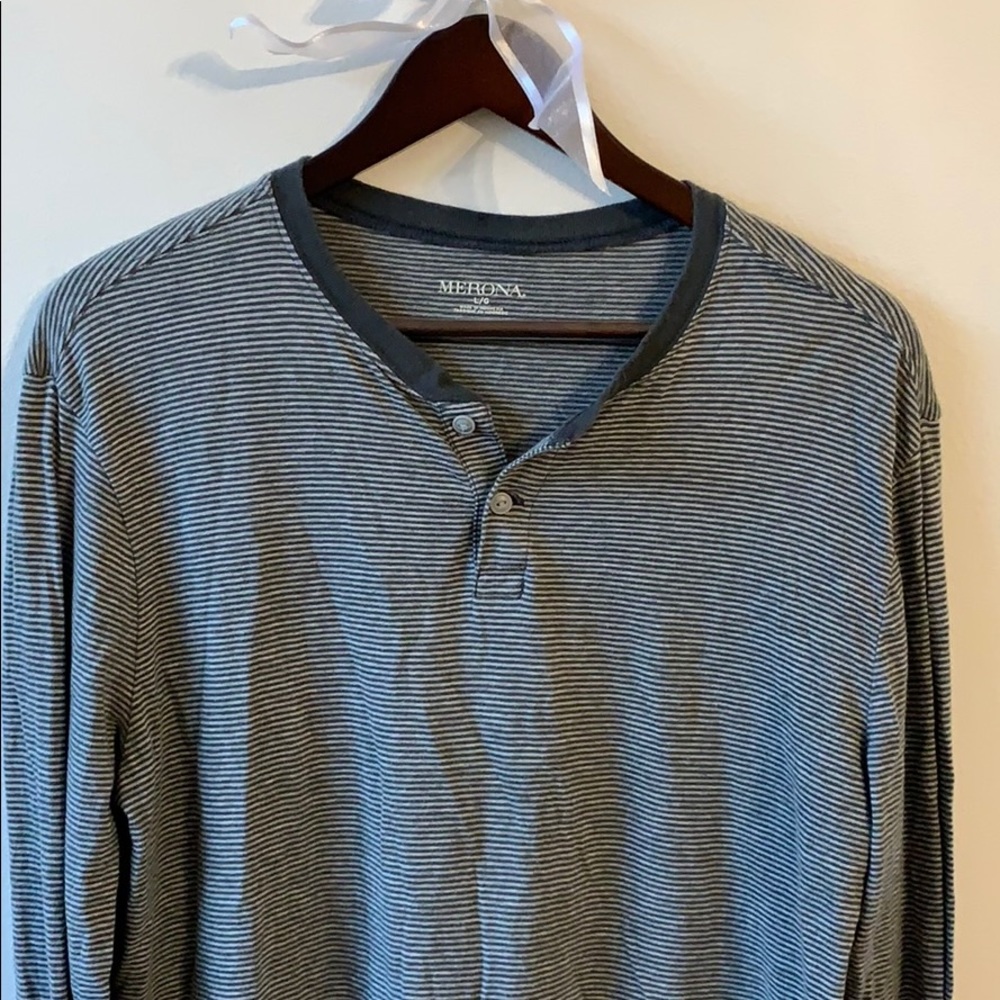 Merona • men’s long sleeved henley